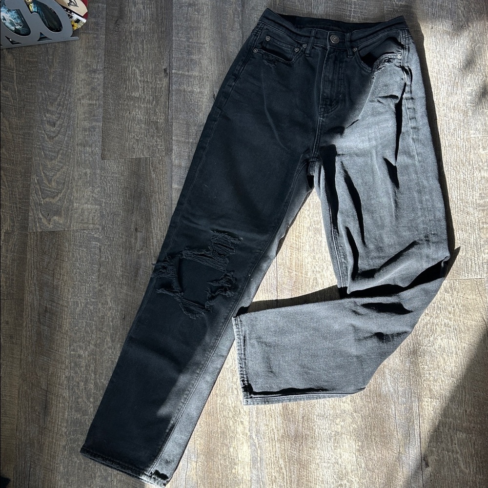 American Eagle Outfitters Black Distressed Women's Straight Leg Jeans (Long)